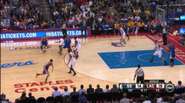 Chris Paul's Hamstring Threatens Clippers' Hopes