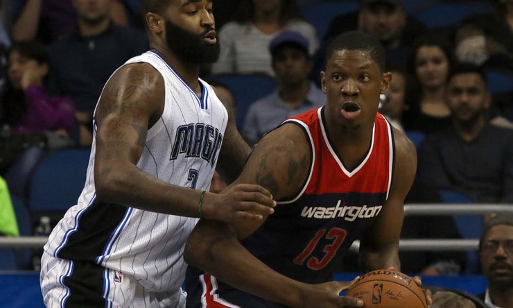 Kevin_Seraphin_Wizards_2015_1