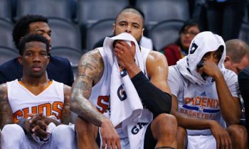 Eric_Bledsoe_Tyson_Chandler_Brandon_Knight_Suns_2017_AP_1