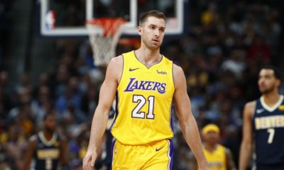Travis_Wear_Lakers_2018_AP