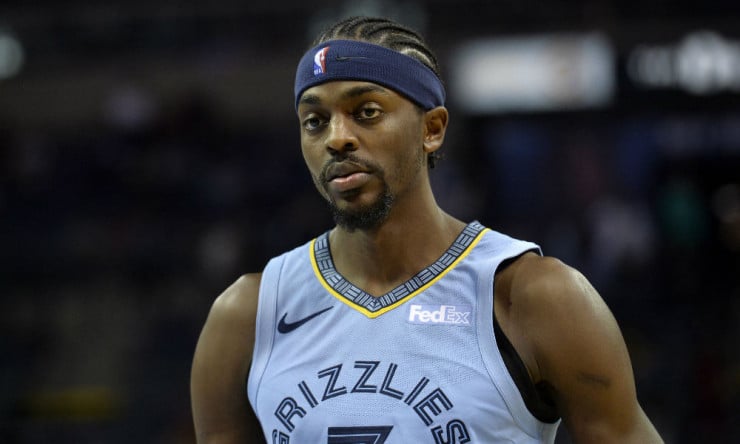 Justin_Holiday_Grizzlies_2019_AP
