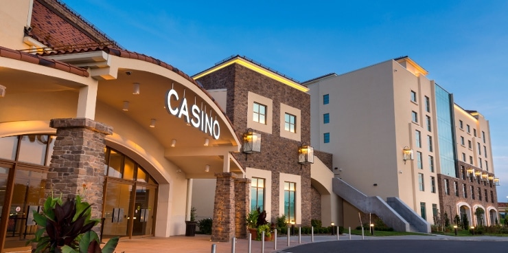 Del Lago Casino & Resort has a great 14-table poker room