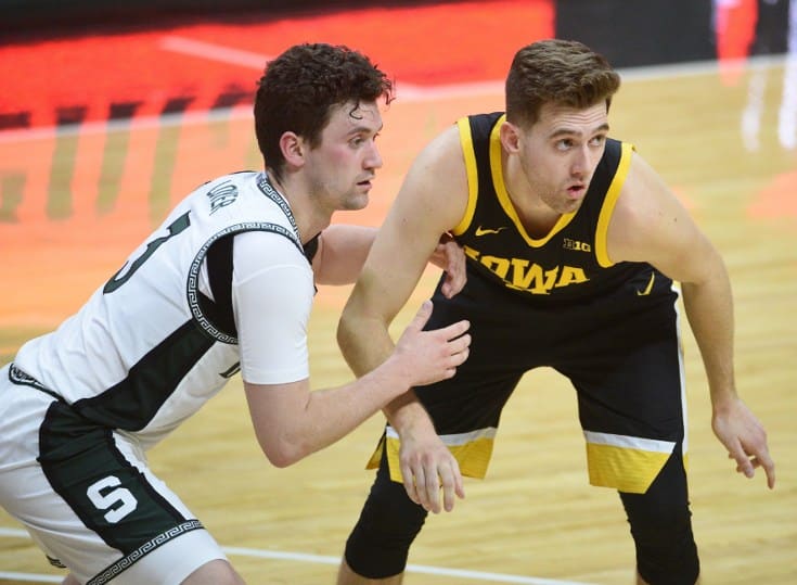 NCAA Picks - Spartans vs Hawkeyes preview, prediction, starting lineups and injury report