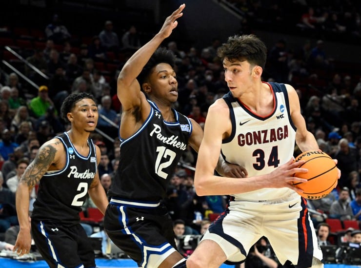 NBA Mock Draft 2022 - Projecting Round 1 of the 2022 NBA Draft First Round
