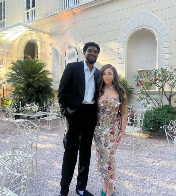 Karl-Anthony Towns and Jordyn Woods shopped for jewelry in Italy