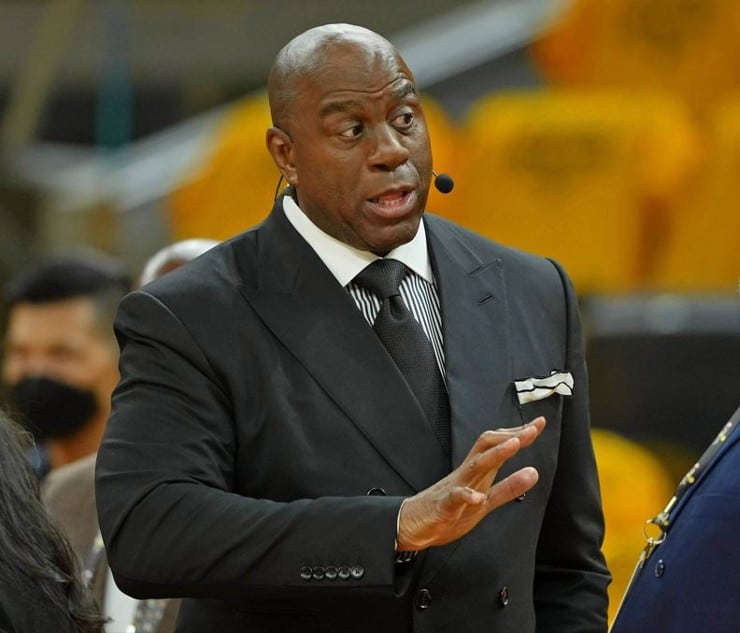 Magic Johnson responds to rumor: "I have never donated blood"