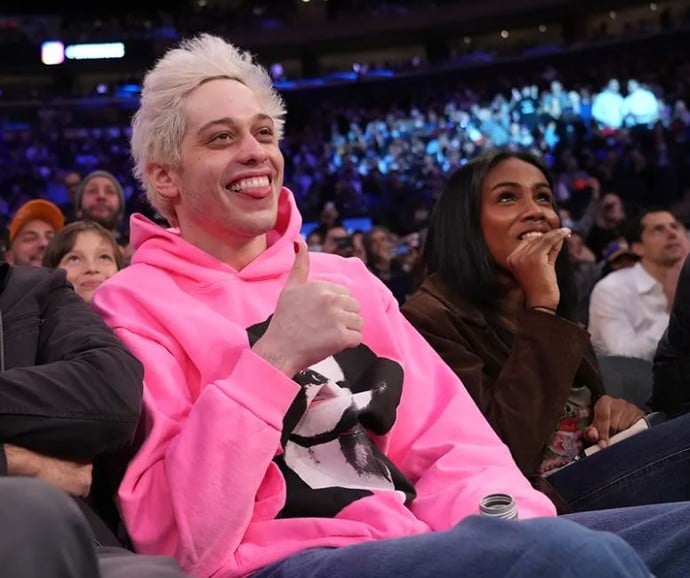 Steph Curry signs Pete Davidson Michael Jackson hoodie MJ sweatshirt