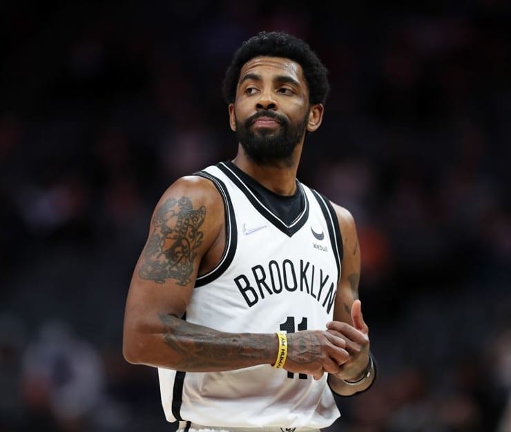 Kyrie Irving: "I gave up $100-something million deciding to be unvaccinated"