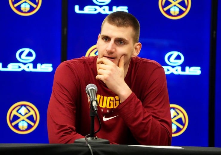 Nuggets Nikola Jokic first player with 43/14/8/5 on 50% FG since Larry Bird
