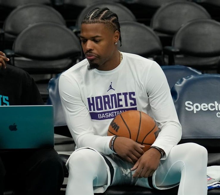 Dennis Smith Jr. considered the NFL before signing with the Hornets