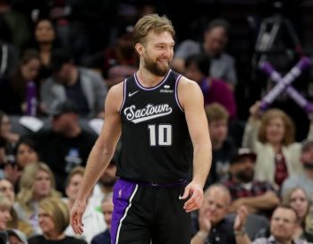 Domantas Sabonis ties Chris Webber for most 20/20/5 games since Kings moved to Sacramento