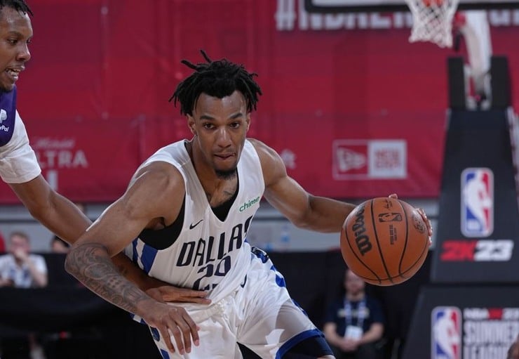 Timberwolves sign forward AJ Lawson to two-way contract