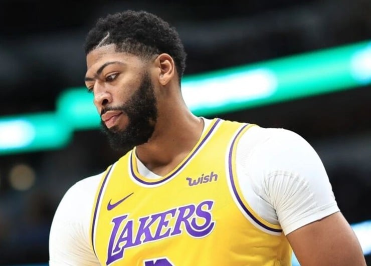 Lakers Anthony Davis injury (right foot) out indefinitely, to be re-evaluated in two weeks
