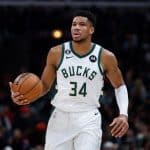 Giannis Antetokounmpo first Bucks player with 20 points on 100% FG in quarter since Glenn Robinson in 2000