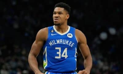 Giannis Blue jersey pic