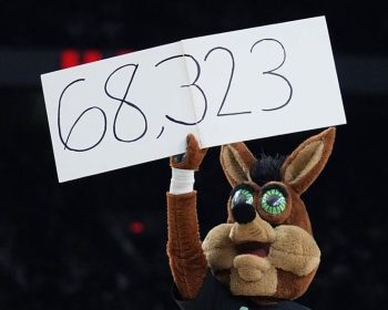 Spurs set NBA attendance record with 68,323 at Alamodome vs Warriors