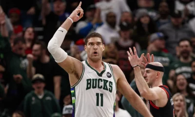 bucks-center-brook-lopez-funny-comment-contract