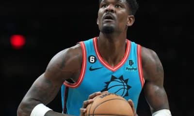 Deandre Ayton fourth player with 30 points, 15 rebounds on 75% FG in consecutive games