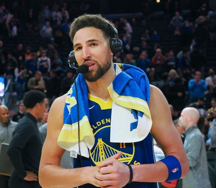 Warriors Klay Thompson first player in NBA history to make 12 3-pointers in multiple games in single season Stephen Curry