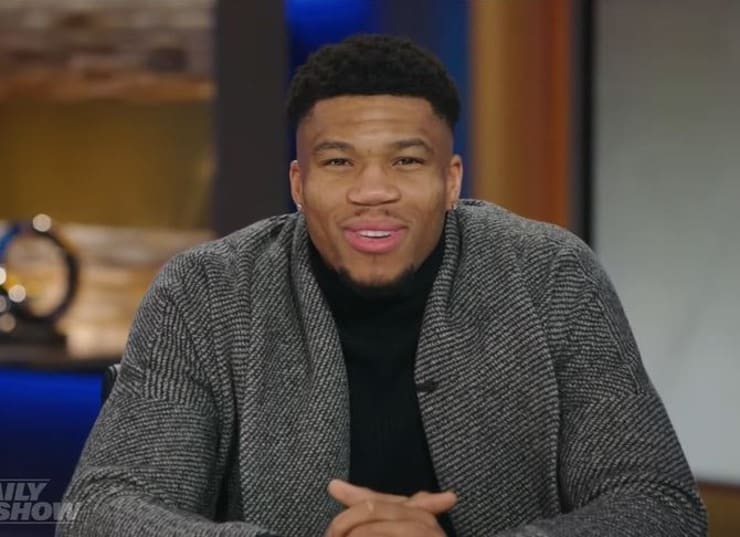 WATCH Giannis Antetokounmpo calls out Kevin Durant on The Daily Show for never carrying his own team