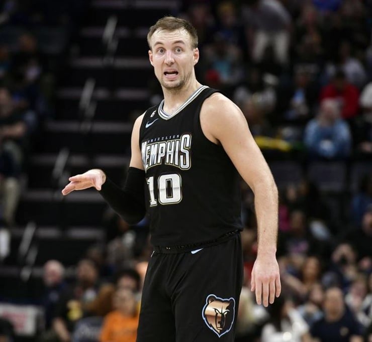 Grizzlies Luke Kennard becomes second player in NBA history to record 30 points on only 3-pointers Klay Thompson
