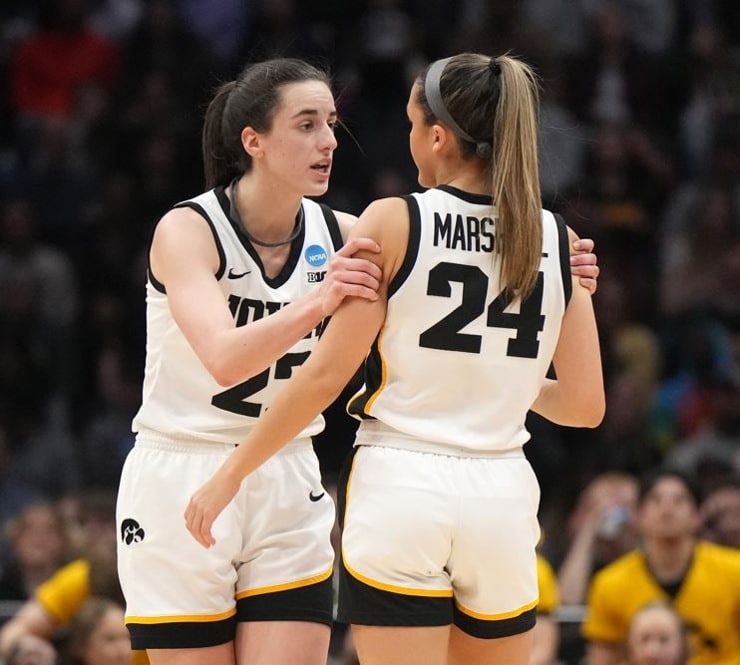 Iowa Caitlin Clark only player in NCAA Tournament history with back-to-back 40-point games Final Four