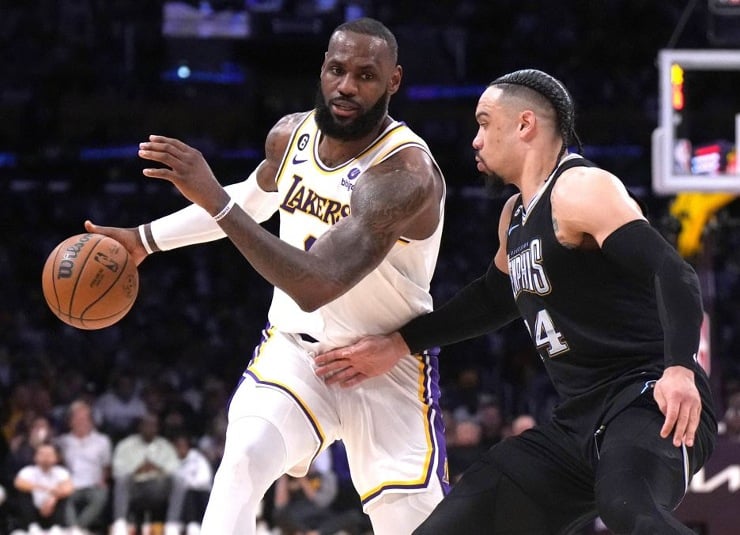 LeBron James first Lakers player with a 20-point, 20-rebound playoff game since Shaquille O'Neal in 2004