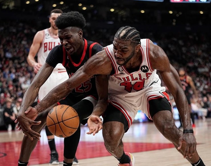 Raptors missed 18 of their 36 free throw attempts against Bulls, most since 1997