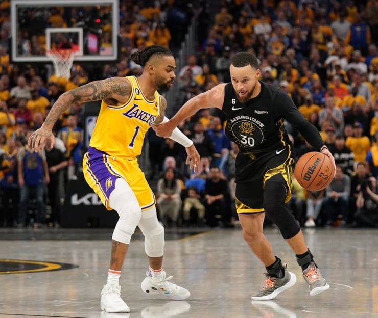 How to live stream Lakers vs Warriors Game 2 online for free