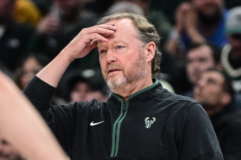 Mike Budenholzer fired pic