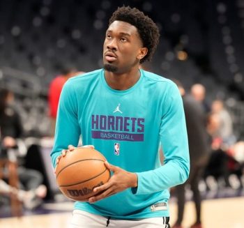 Charlotte Hornets center Mark Williams had surgery to repair a torn ligament in his right thumb