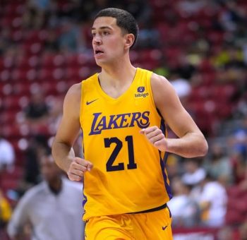 Miami Heat sign former Los Angeles Lakers forward Cole Swider to an Exhibit 10 contract