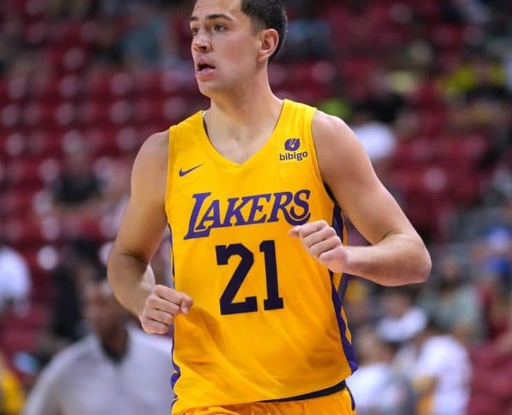 Miami Heat sign former Los Angeles Lakers forward Cole Swider to an Exhibit 10 contract