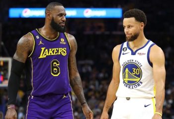Golden State Warriors Stephen Curry hopes to play in the NBA as long as Los Angeles Lakers LeBron James has