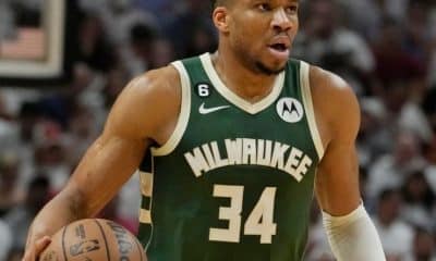Bucks delivered max extension offer to Giannis Antetokounmpo before Damian Lillard trade
