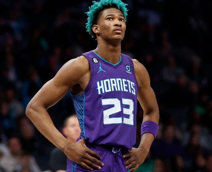 Kai Jones Future With Charlotte Hornets Remains Uncertain After Social Media Posts, Skipping Team Drills