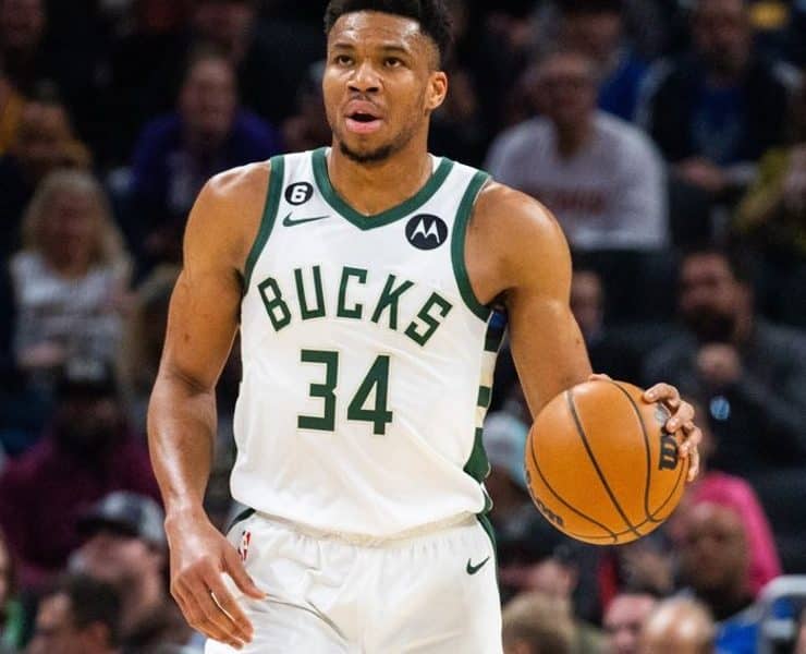 New York Knicks could offer Milwaukee Bucks four first-round draft picks, role players for Giannis Antetokounmpo
