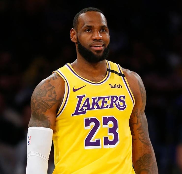 Los Angeles Lakers LeBron James will not play in today's preseason opener