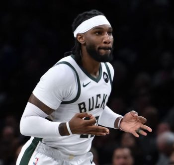 Milwaukee Bucks Jae Crowder out 2 months with left adductor, abdominal tears