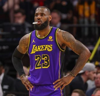Los Angeles Lakers LeBron James becomes first NBA player to record 39,000 career points