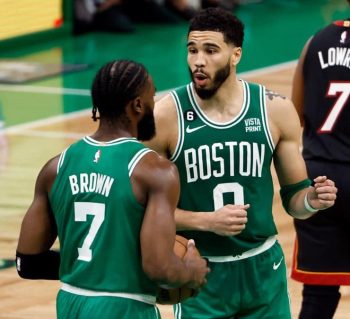 Boston Celtics drop to 24-2 when Jayson Tatum, Jaylen Brown each score 30+ points