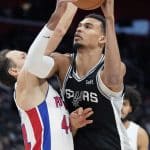 Spurs-Pistons-Basketball-49
