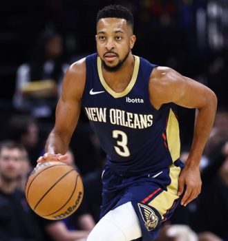 New Orleans Pelicans CJ McCollum only NBA player this season shooting over 50% on pull-up 2s, 40% on pull-up 3-pointers