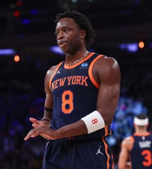New York Knicks OG Anunoby out against Raptors due to elbow injury management