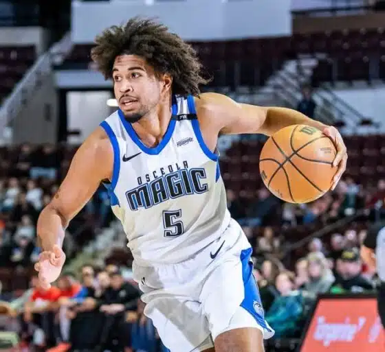 Magic Waive Two-Way Player Ethan Thompson