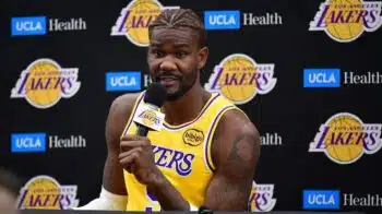 Deandre Ayton Lakers pic
