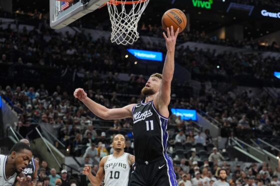 Sabonis knee injury Kings